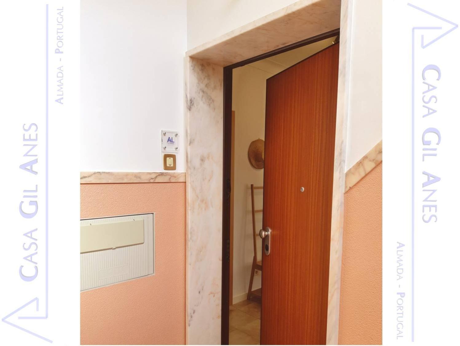 Casa Gil Anes Apartment Almada Exterior photo